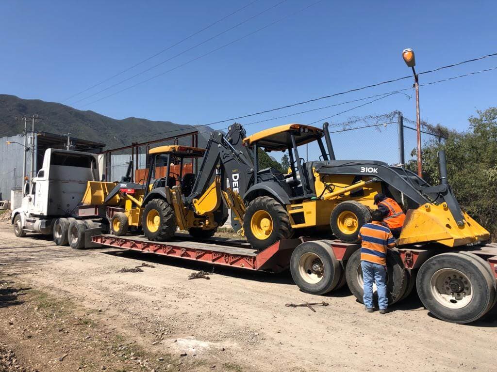 Traslado en lowboy